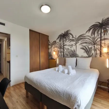 Calme-2 Pers-parking Gratuit-clim