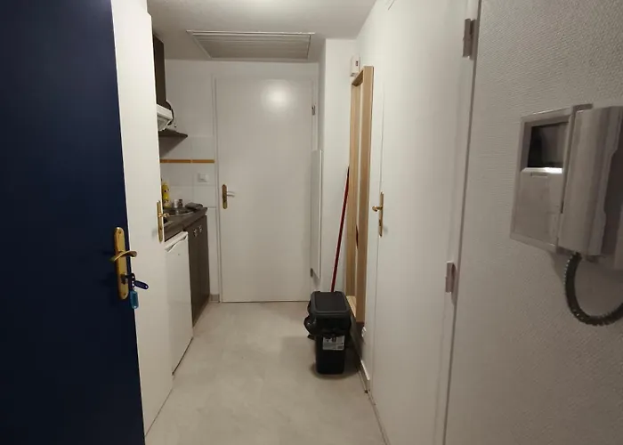 Calme-2 Pers-parking Gratuit-clim Apartman